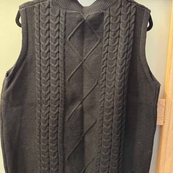 Black Sweater Vest - Picture 2 of 4